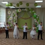 Прощание с детским садом в группе "Ромашка"